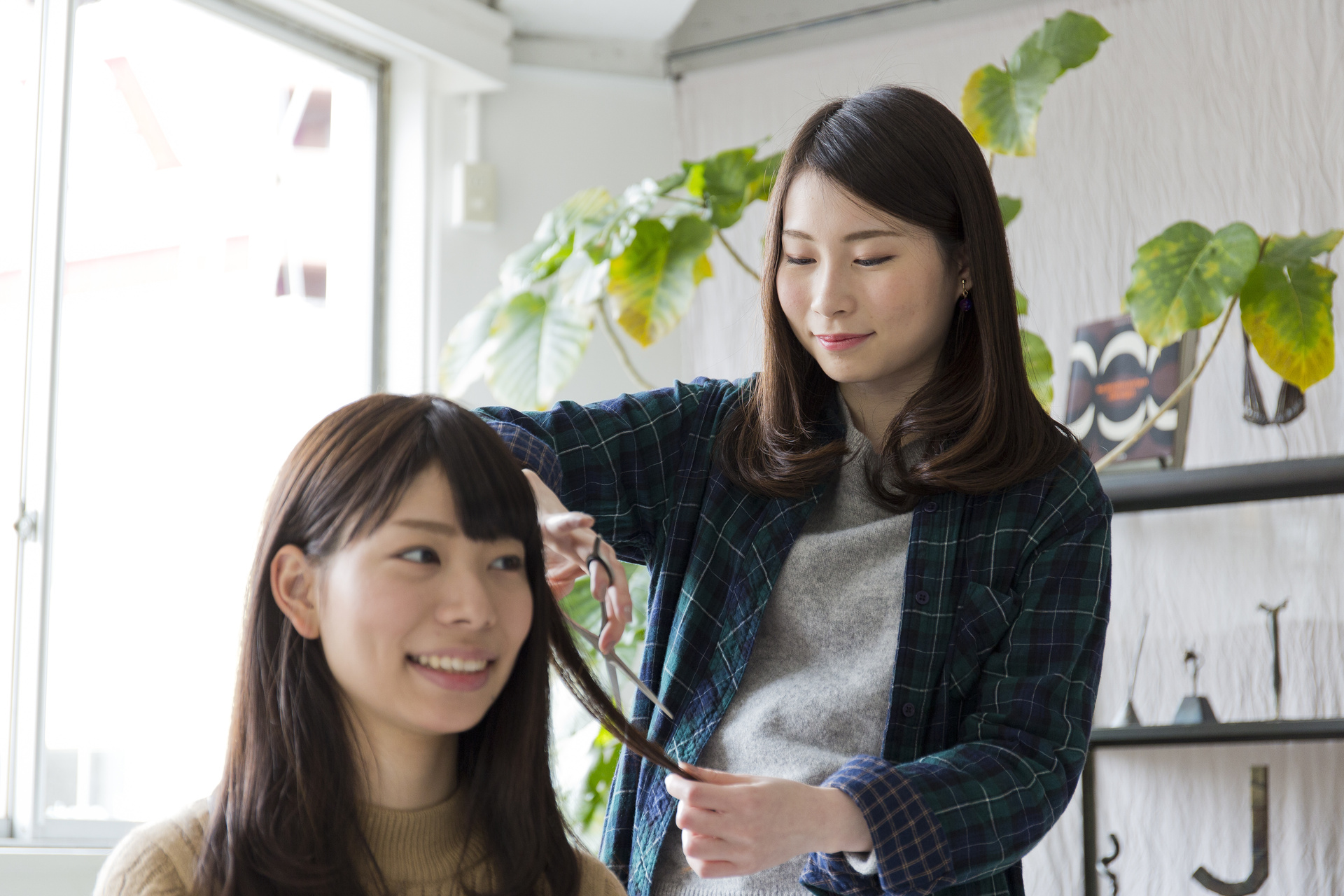 品格漂う艶やかな髪へ導く美容室